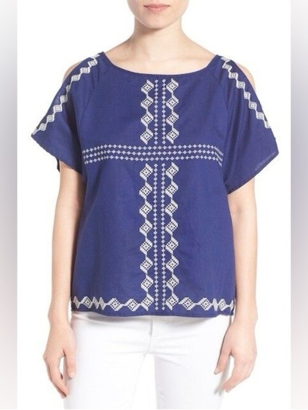 cupcakes & cashmere Navy Embroidered Top 39883